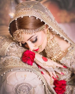 Alizeh Shah New Images Pics brida